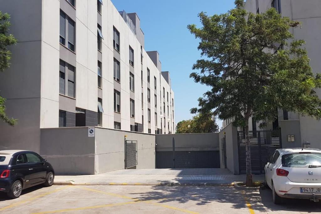 Ferienwohnung Atico En Paiporta Con 2 Grandes Terrazas Valencia Exterior foto