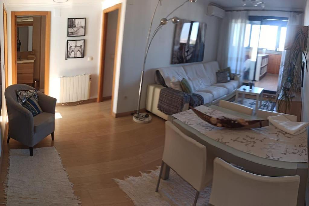 Ferienwohnung Atico En Paiporta Con 2 Grandes Terrazas Valencia Exterior foto